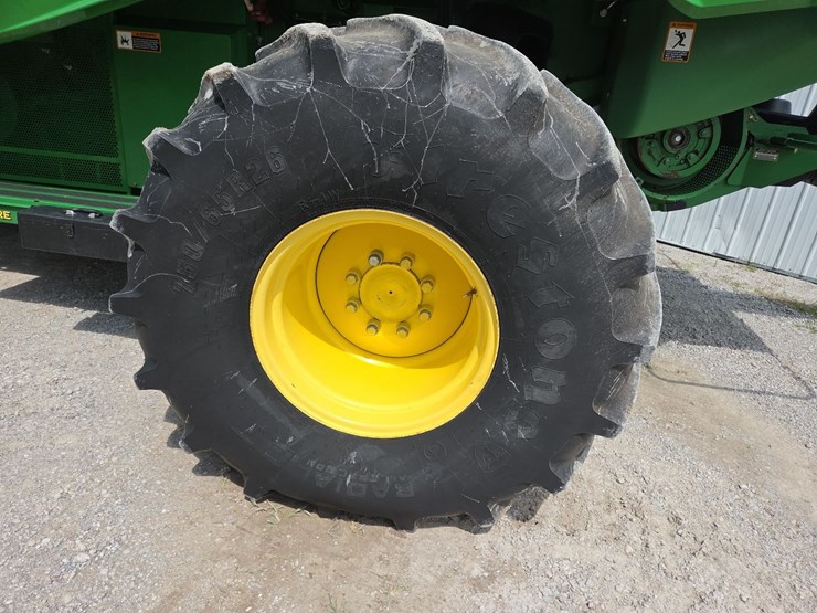 john-deere-s680-image-24