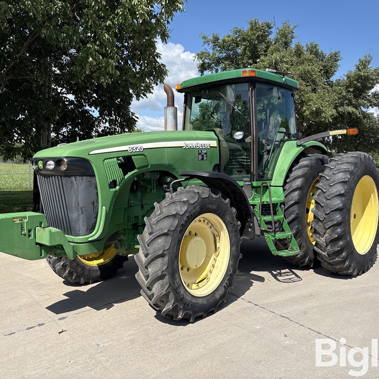 2002 JOHN DEERE 8320