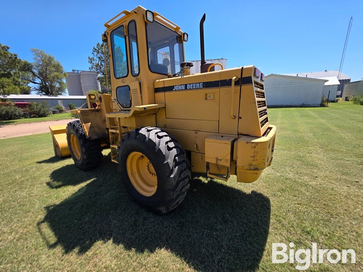 deere-444g-image-7