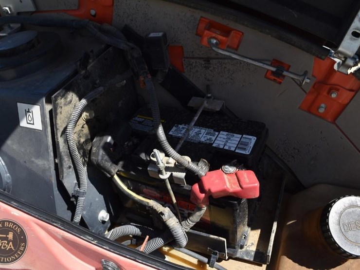 2020-kubota-kx71-3-image-35