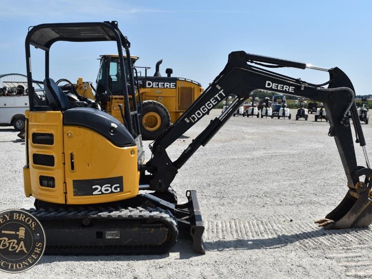 2020-deere-26g-image-8