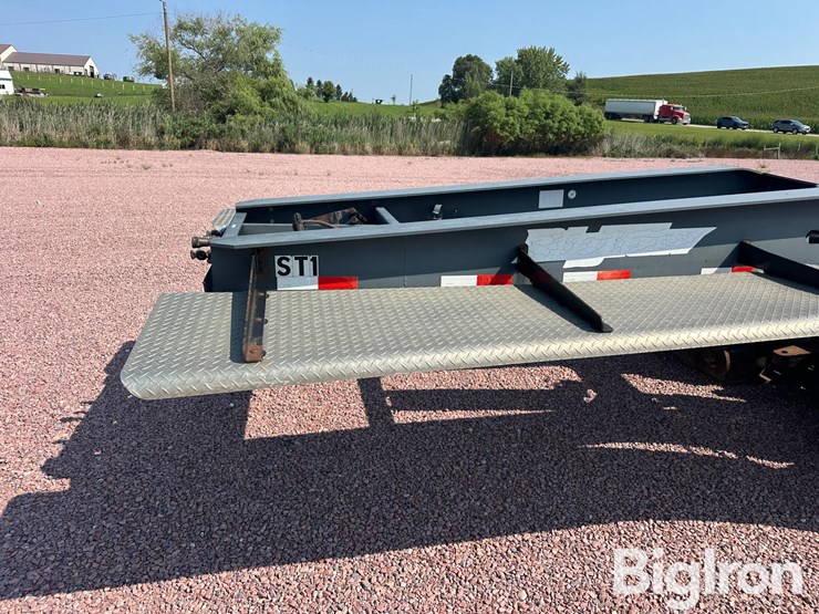 2008-big-tex-big-tow-b-55dtg-tri/a-detachable-lowboy-trailer-image-9