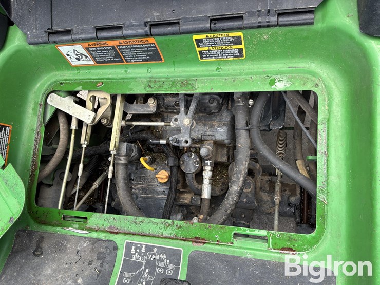 2014-john-deere-1445-image-10