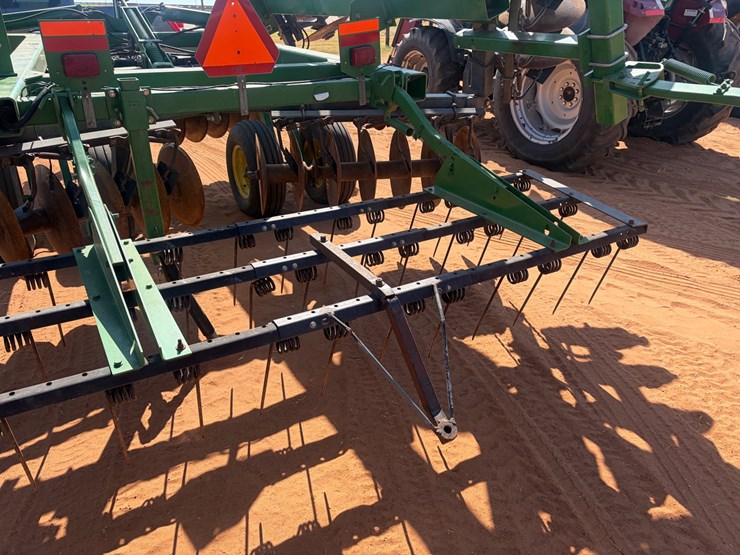 john-deere-637-image-9