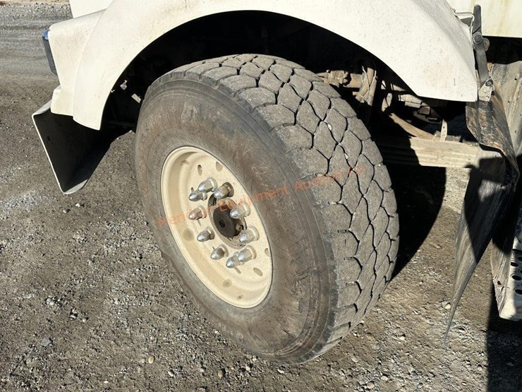 2000-kenworth-t800-image-8