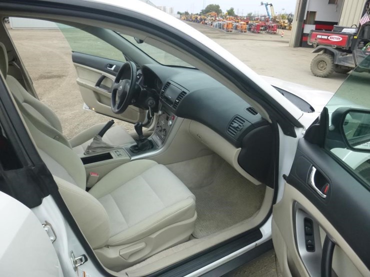 2007-subaru-outback-image-6