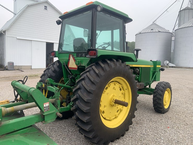 1977-john-deere-4230-image-8