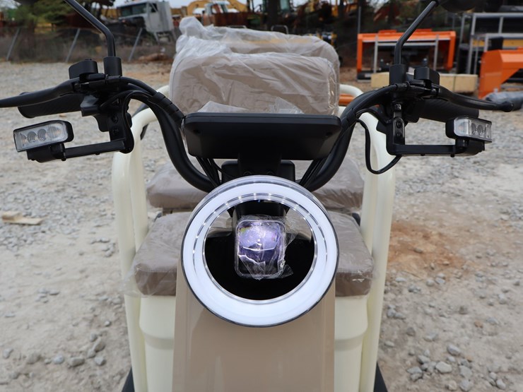 #70-•-electric-tricycle--khaki--assembly-required-image-15