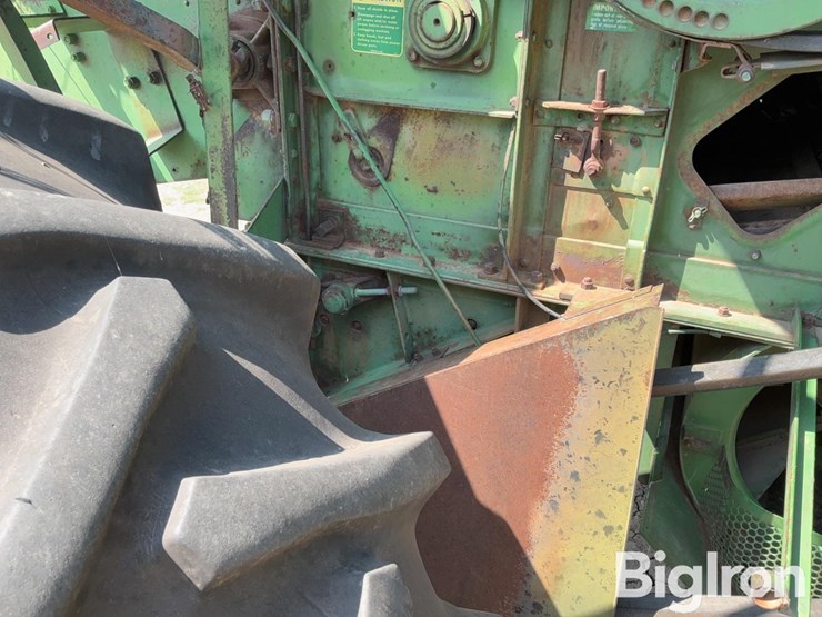 1969-john-deere-105-image-14