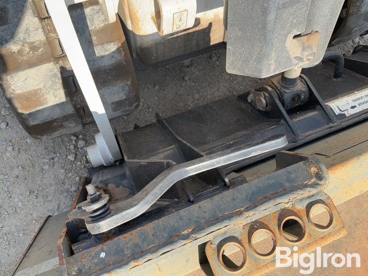 2017-bobcat-mt85-image-11