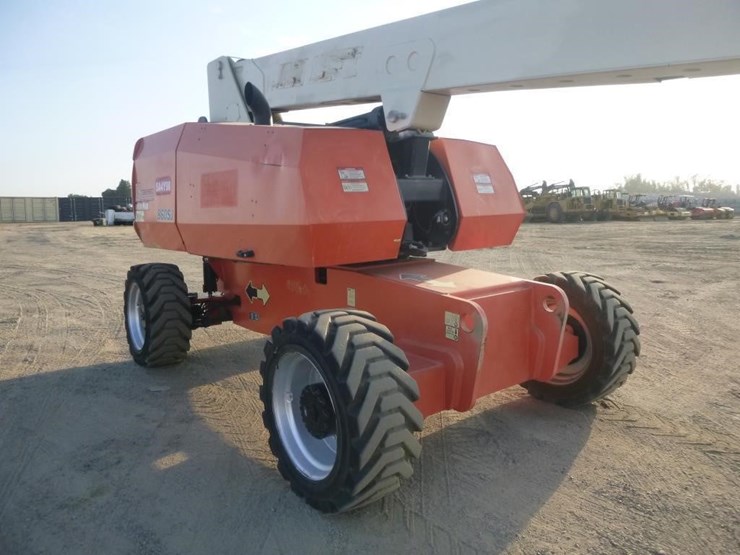 2013-jlg-860sj-image-4