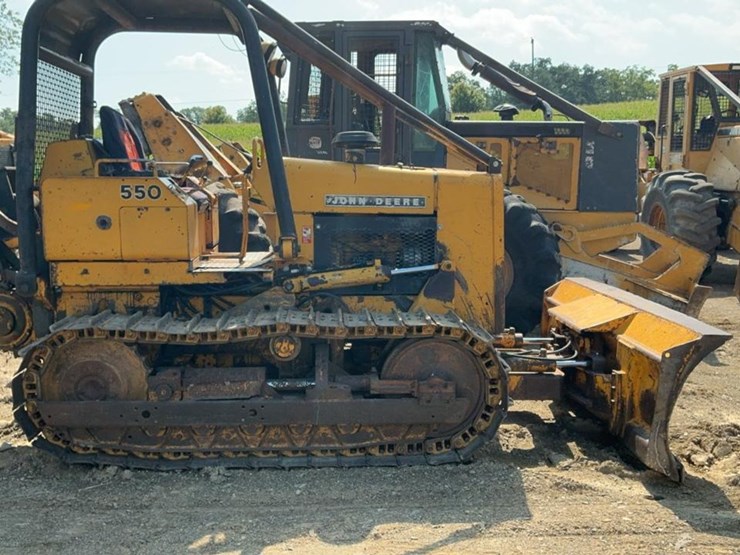 deere-550c-image-4
