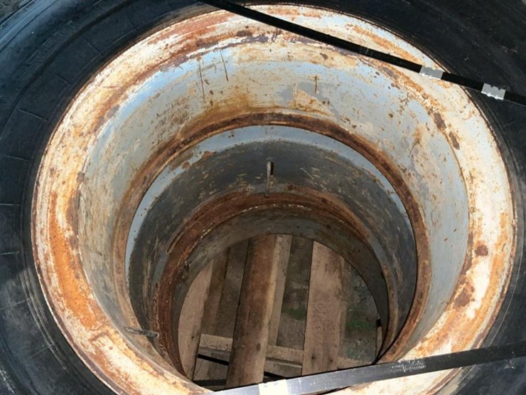 #651-•-trailer-tires-and-rims-image-4