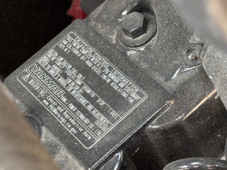 2026-takeuchi-tb235-2-image-54