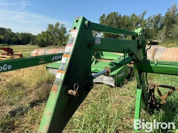 john-deere-640-image-10