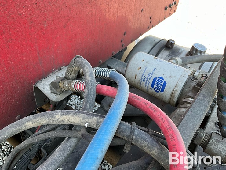 2012-kenworth-t660-image-12