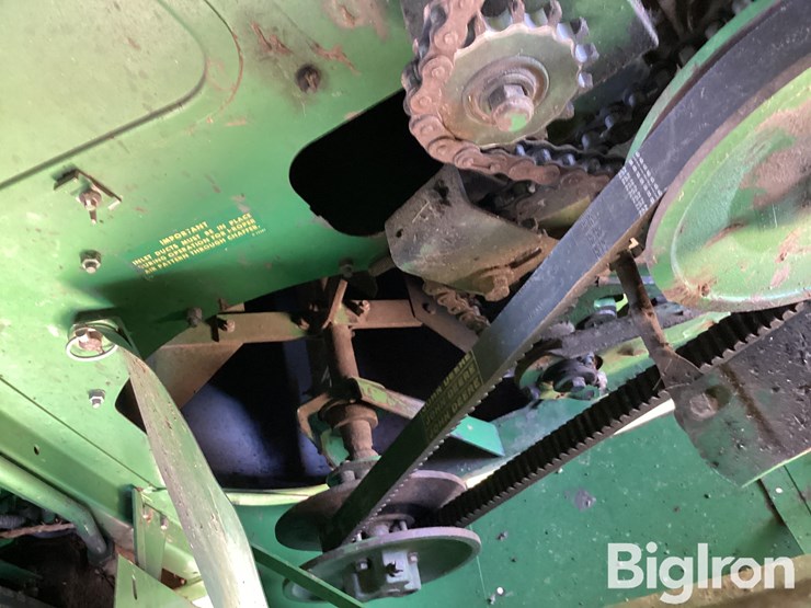1985-john-deere-8820-titan-ii-image-20