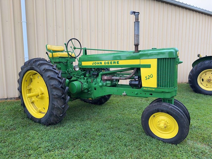 john-deere-520-image-6