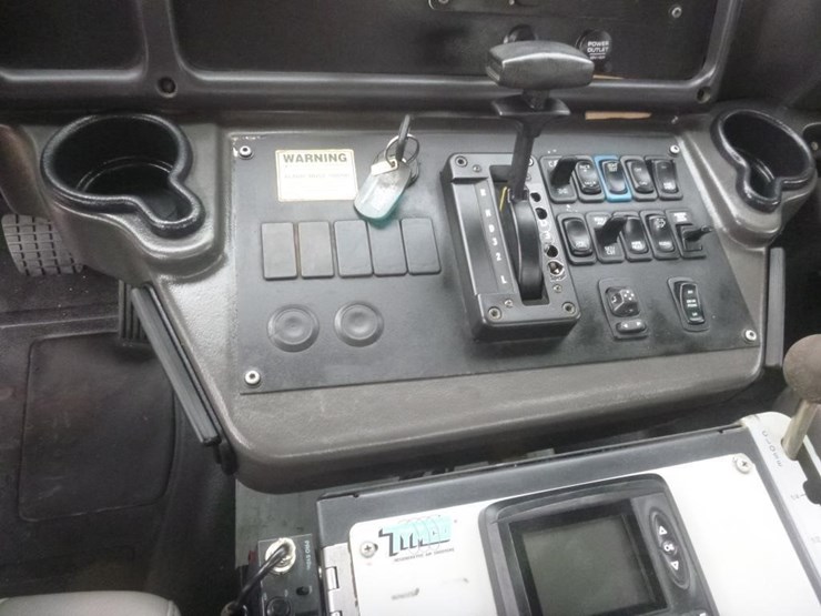 2014-tymco-600-image-19