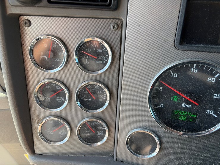 2019-kenworth-t270-image-17