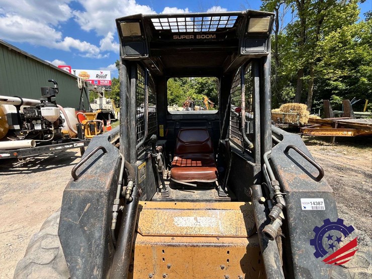 1995-new-holland-lx885-turbo-image-26