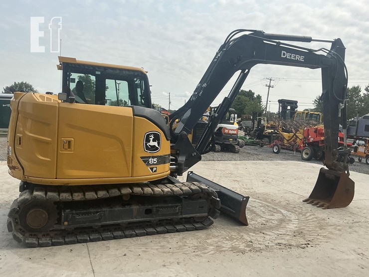 2023-deere-85-p-tier-image-5