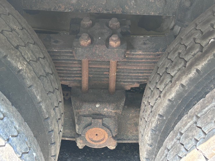 2005-kenworth-t800-image-20