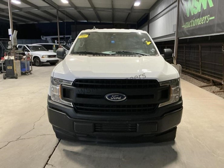 2020-ford-f150-image-3