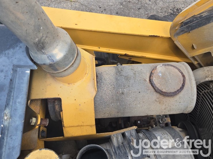 deere-310g-image-47
