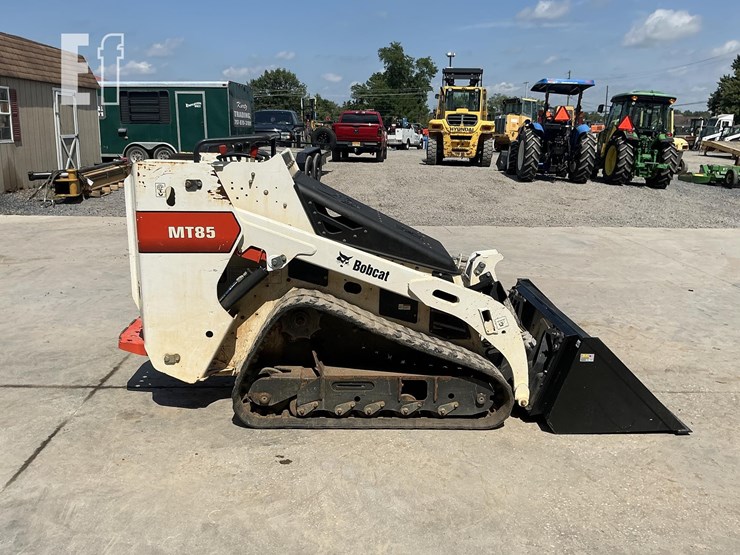 2018-bobcat-mt85-image-5