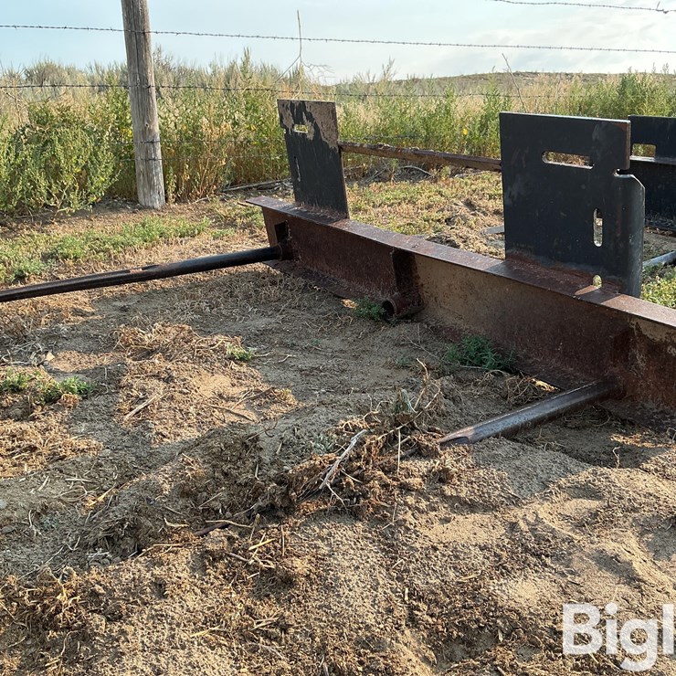 Skid Steer Bale Spear Attachment