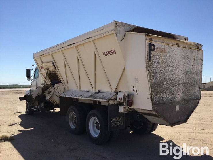2020-western-star-4700-image-7
