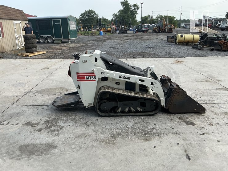2005-bobcat-mt55-image-5
