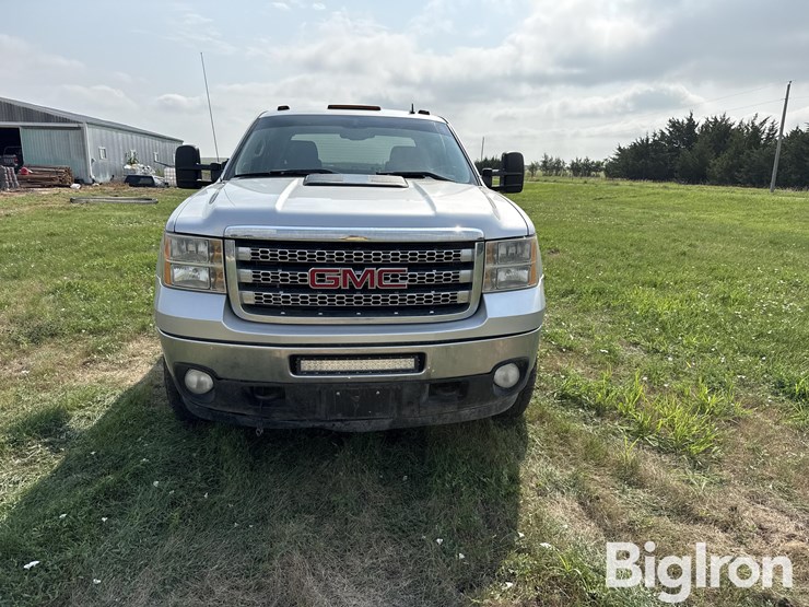 2012-gmc-2500-image-2