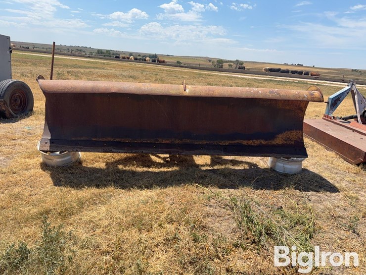 snow-plow-image-2