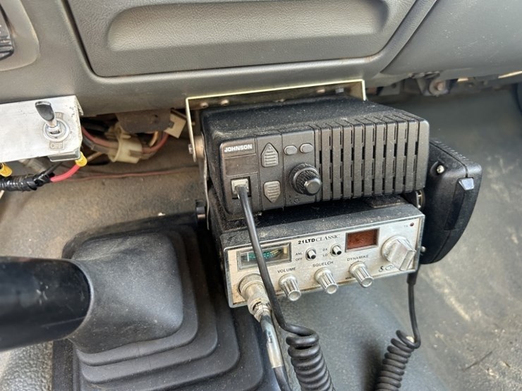 1993-ford-f350-image-22