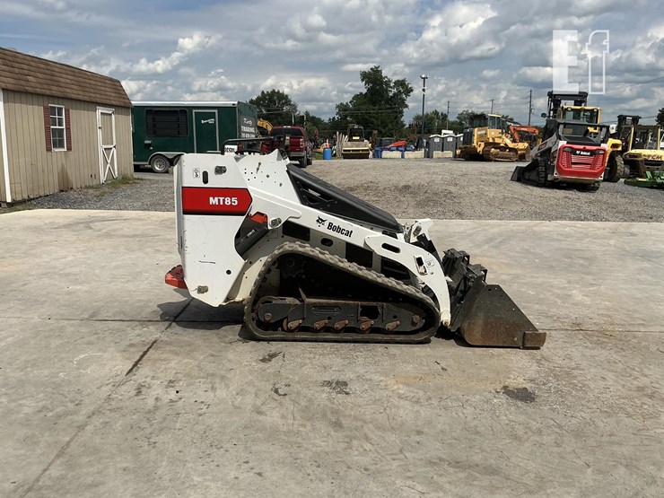 2019-bobcat-mt85-image-5