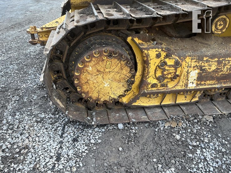 2014-komatsu-d61ex-23-image-10