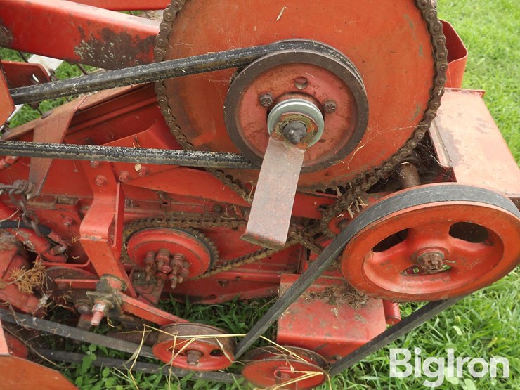 massey-ferguson-1859-image-18