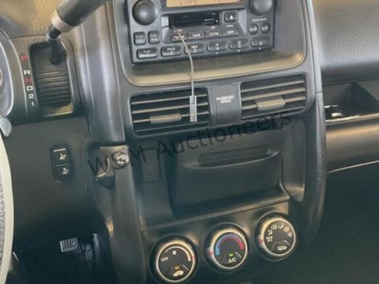 2005-honda-crv-image-21