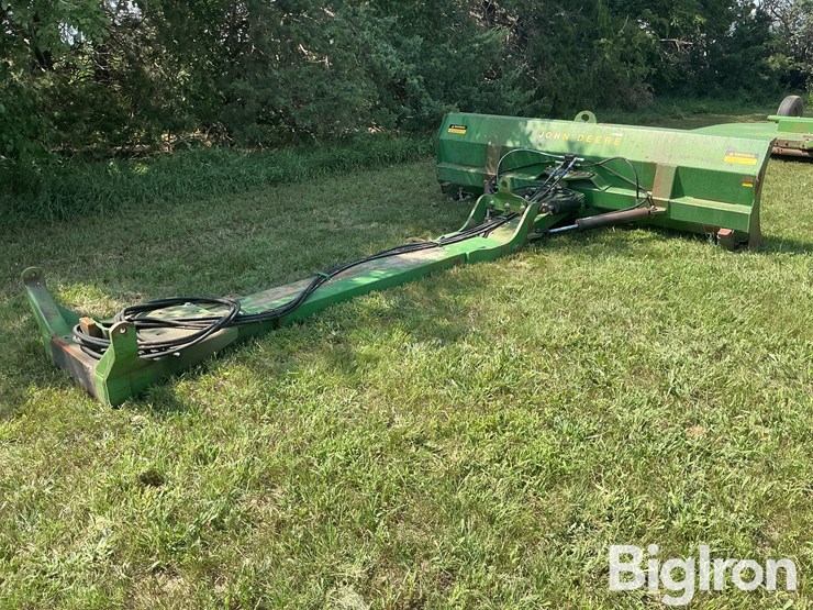 john-deere-10-image-5