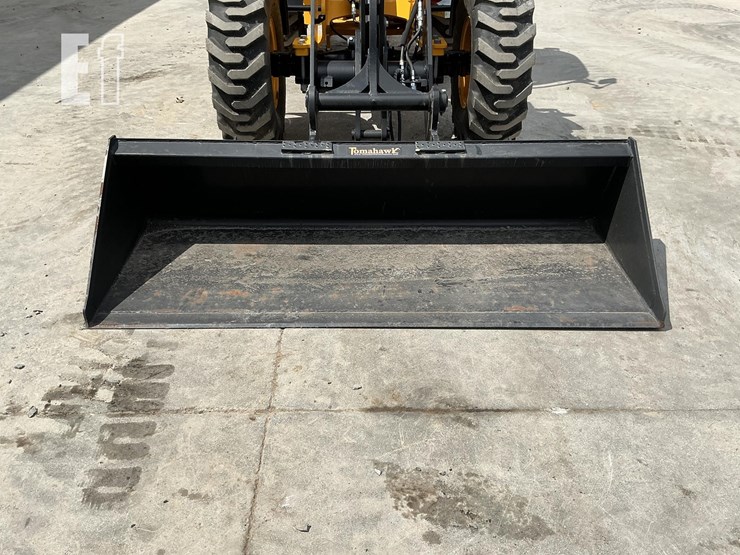 2024-jcb-407-image-9