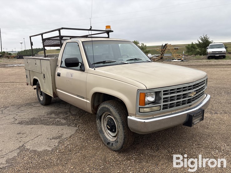 1992-chevrolet-2500-image-3