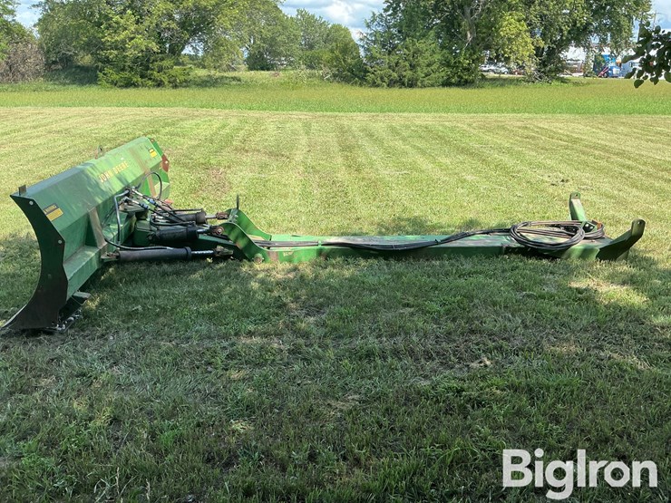 john-deere-10-image-8