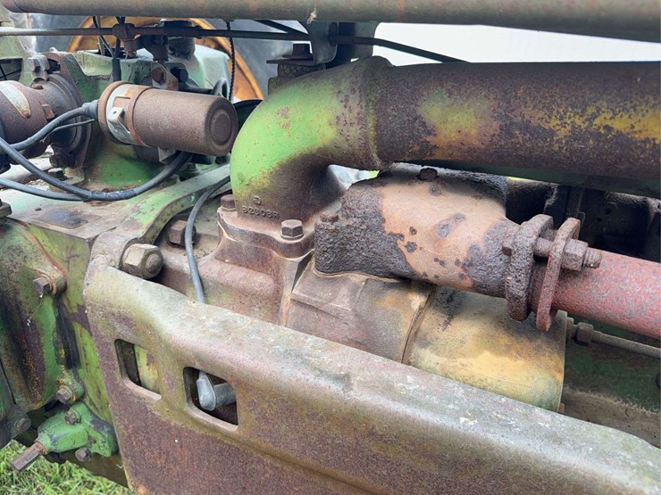 john-deere-b-image-28