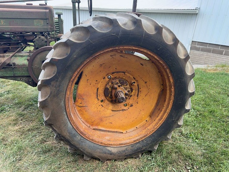 john-deere-a-image-14