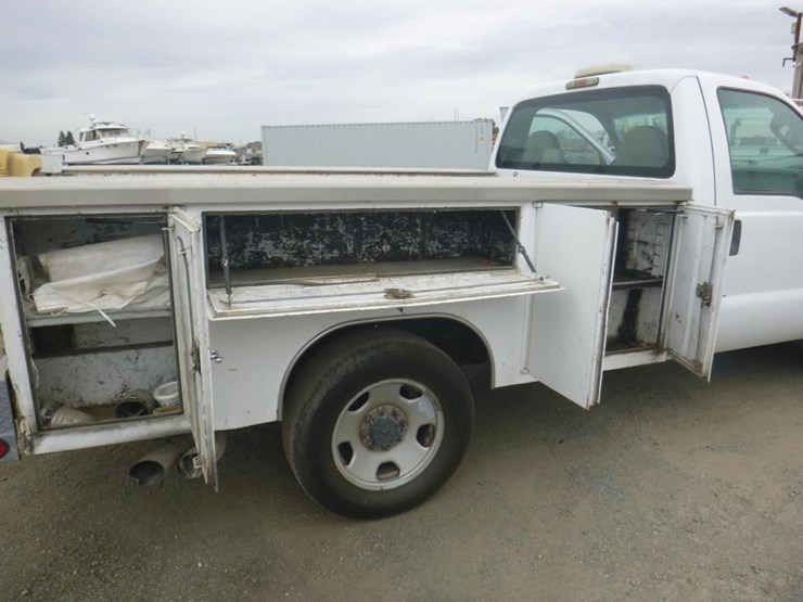 2008-ford-f350-image-9