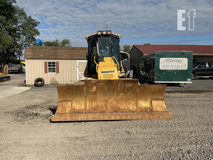 2014-komatsu-d51pxi-22-image-7
