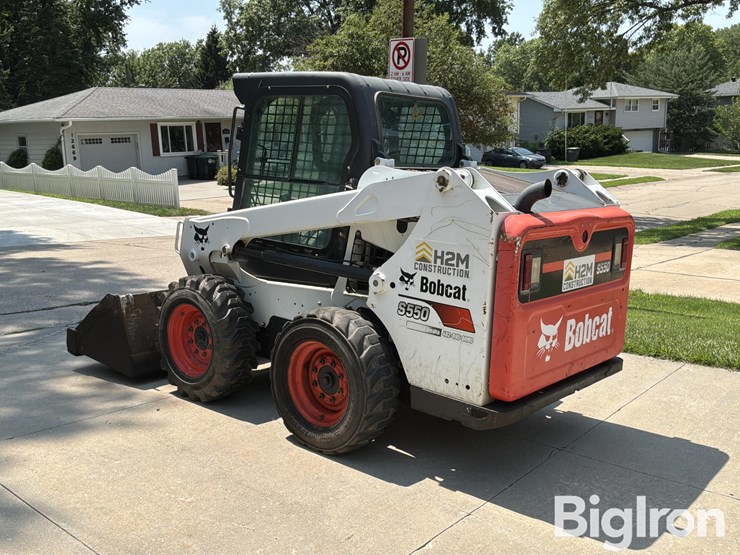 2017-bobcat-s550-image-7