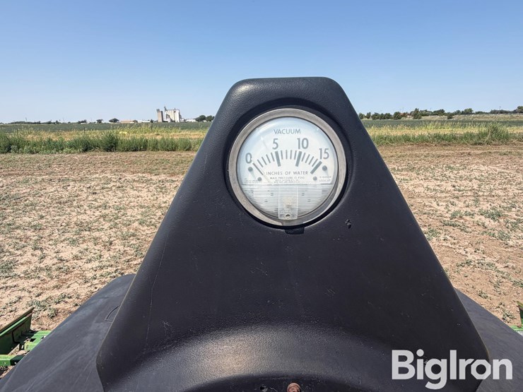 john-deere-1710-image-14
